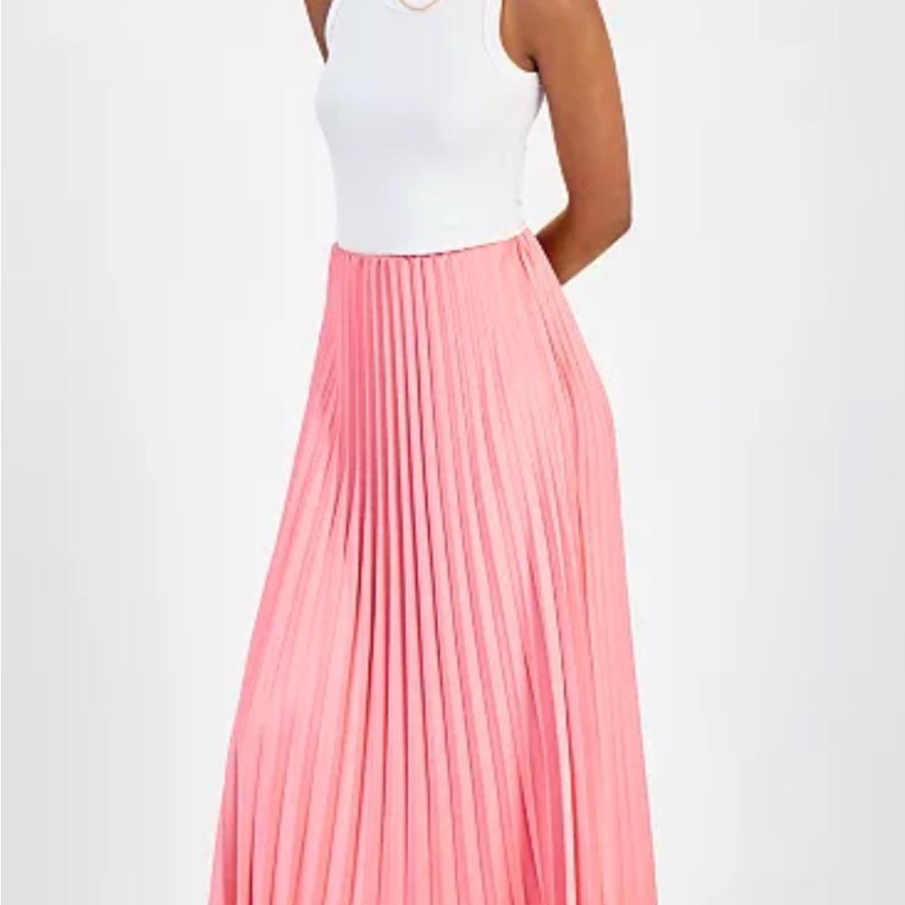 Elegant Pink Pleated Skirt